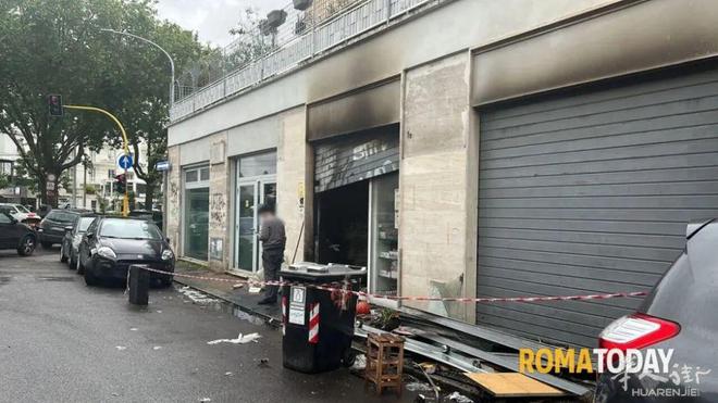 罗马一华人家庭用品商店深夜发生火灾